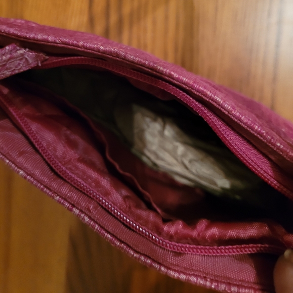 Donna Sharp pink quilted crossbody bag, NEW - Picture 6 of 9